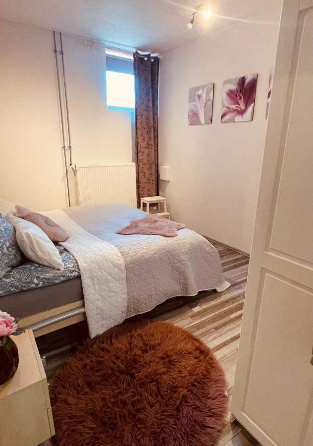 Ferienwohnung Marina An Der Romantischen Strasse Weikersheim Extérieur photo