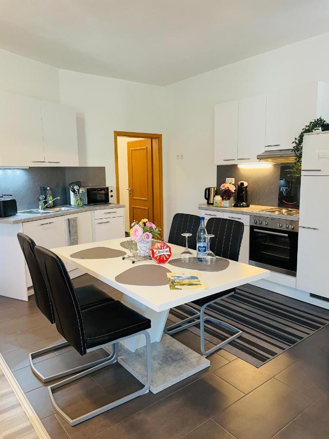 Ferienwohnung Marina An Der Romantischen Strasse Weikersheim Extérieur photo
